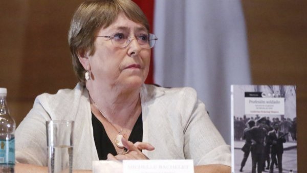 Bachelet por 8M: "Hay avances, pero las mujeres necesitamos mucho más"
