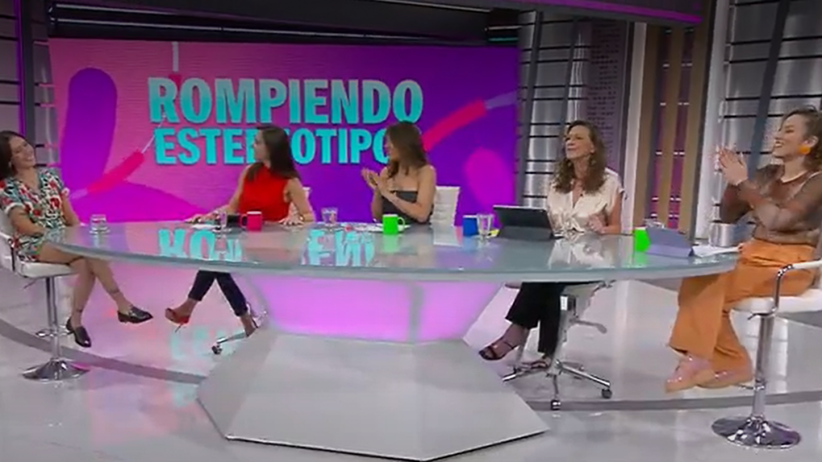 Los estereotipos en el trabajo ¿Por qué una mujer no podría ser conductora de micro?
