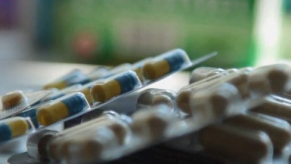 La máquina de las recetas médicas: Falso médico vendía medicamentos en redes sociales
