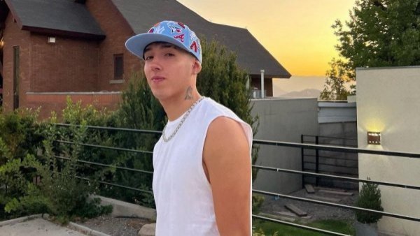 "Aguante la Skarleth": esta fue la reacción de Pailita tras grito de fan en apoyo a su expareja
