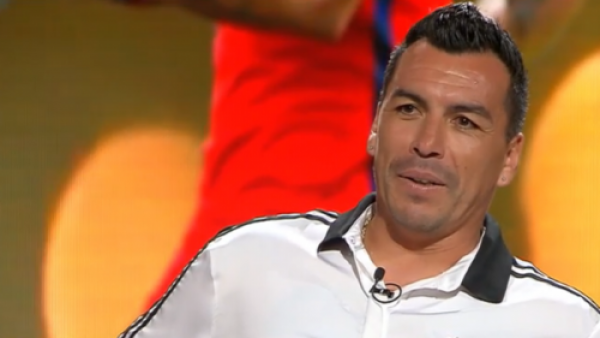 Esteban Paredes sobre su despedida: “Van a jugar mis hijos”
