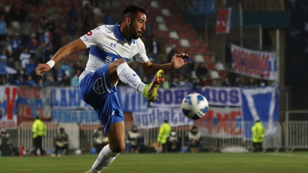 La comparación que hizo Mauricio Isla con Messi por críticas a su rendimiento y descartó quiebre en el camarín de la UC
