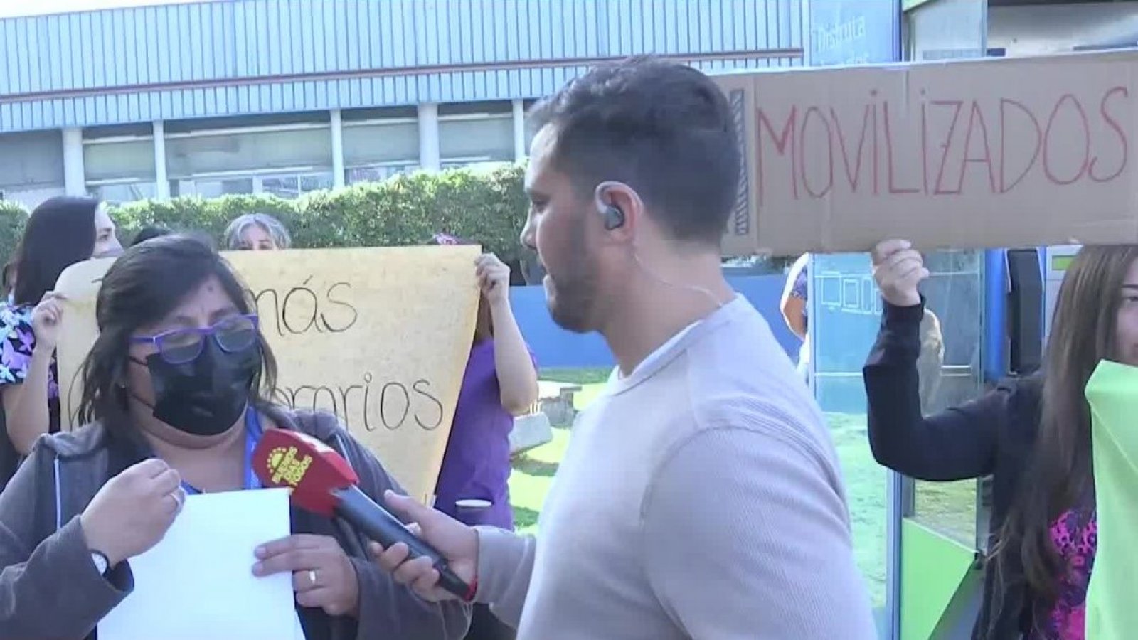 Funcionarios denuncian precarias condiciones laborales en el Hospital Padre Hurtado
