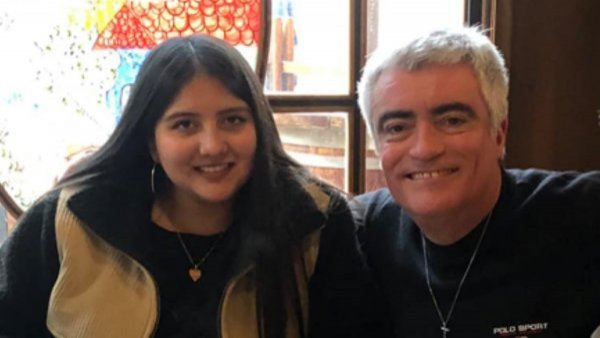 Hija de Mauricio Flores en "estado de riesgo" tras sufrir accidente cerebrovascular
