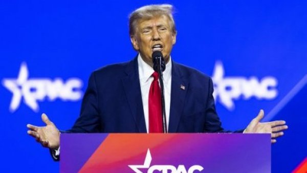 Por pagos a actriz porno: justicia de EEUU acusa formalmente a Donald Trump
