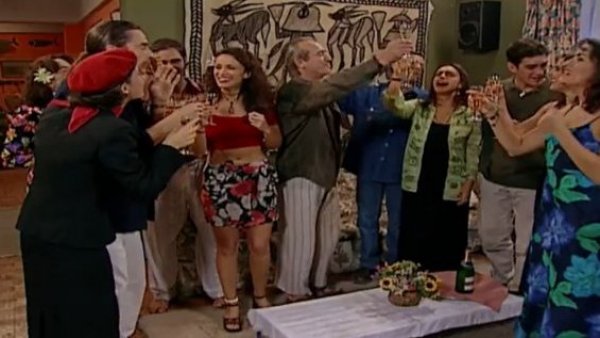 ¡Salud para los novios!
