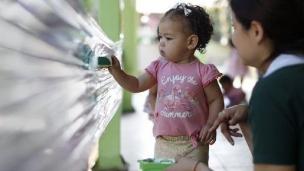 Consejos para reducir los efectos del cambio de hora en las niñas y niños

