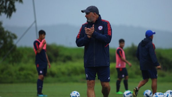 Selección chilena sub-17 debuta en Sudamericano ante Brasil
