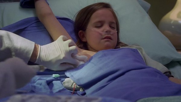 Dr. House Temporada 3 Capítulo 19: Cosas de la edad
