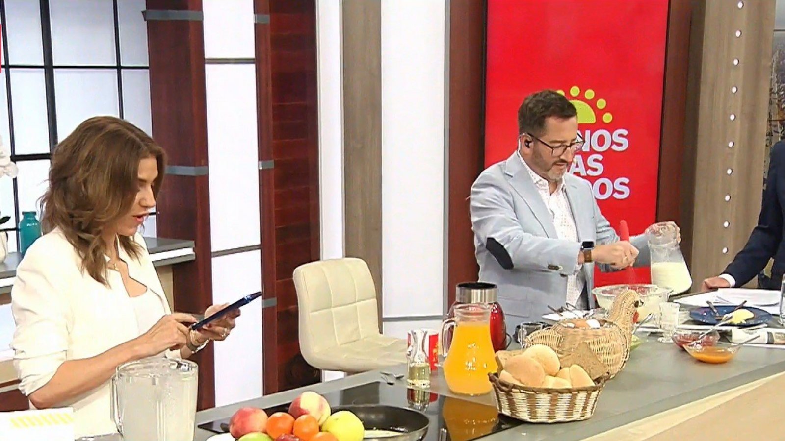 Desafío matinal: Unos accidentados panqueques de María Luisa Godoy
