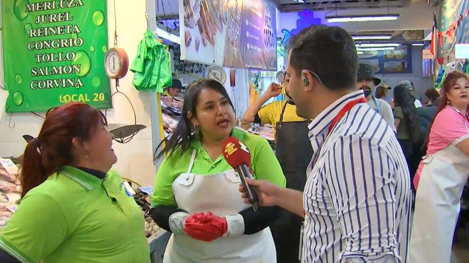 ¡Se viene Semana Santa! Simón Oliveros en busca del mejor precio en el terminal pesquero
