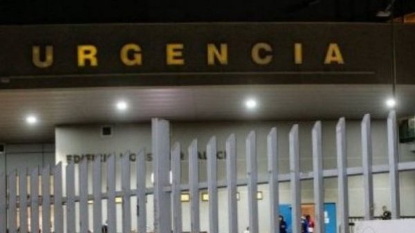 Posta Central entrega reporte de carabinero baleado: Se encuentra en estado grave y en pabellón
