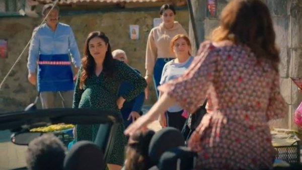Todo por mi familia - T1E191 | Sengul versus Gonul
