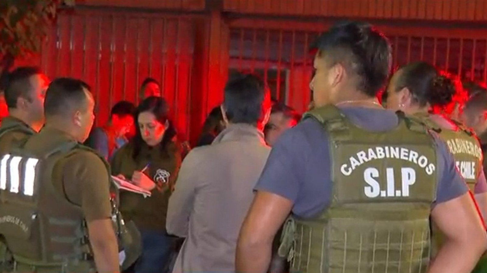 Las urgentes horas después: La intensa búsqueda de los asesinos de carabinero
