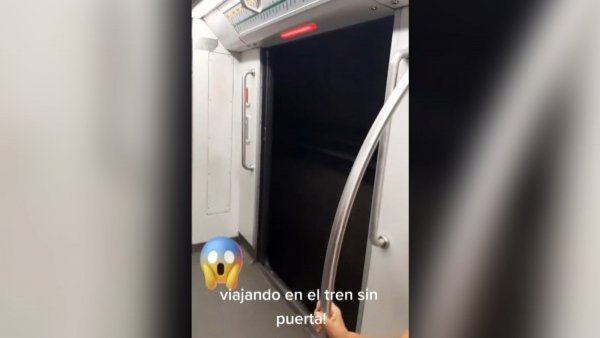 Tras viral: Metro explica por qué un tren circuló con puerta abierta
