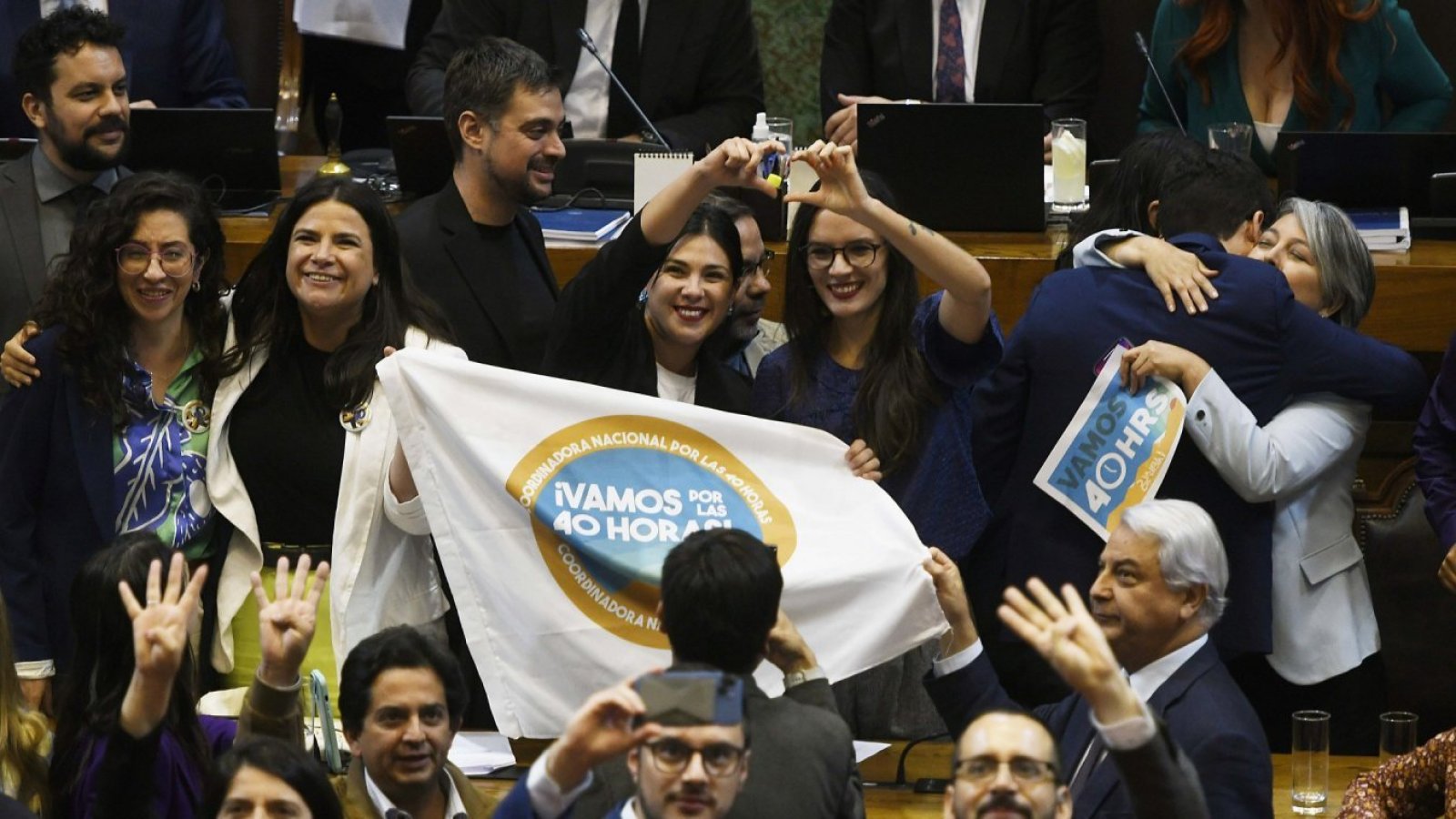 Será ley en Chile: Cámara aprueba proyecto de 40 horas
