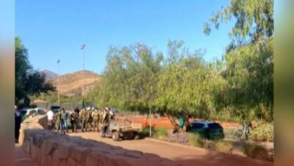 ¡Pasaron por canchas de golf y tenis! Cinco detenidos en persecución policial en Colina
