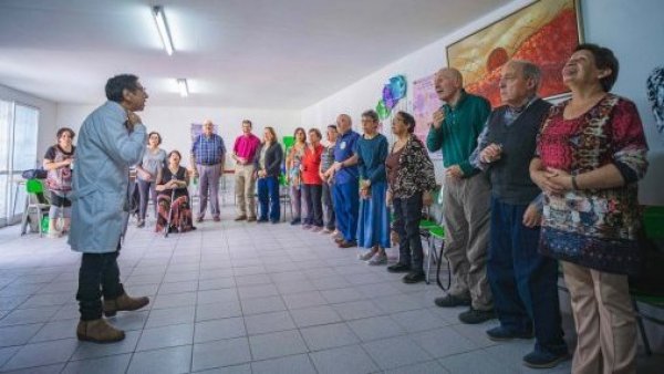 Descubren síntoma que permite detectar el Parkinson de manera precoz