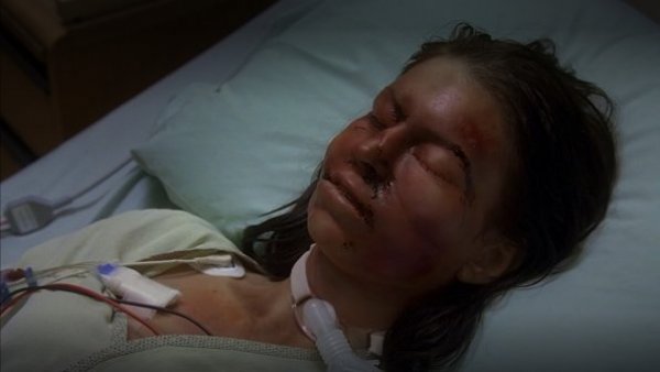 Dr. House Temporada 4 Capítulo 1: Solo
