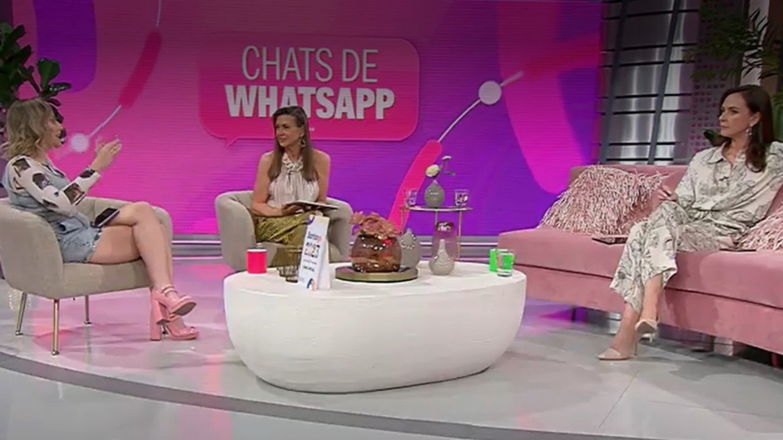 Los pros y contras de los grupos de Whatsapp
