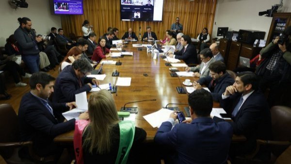 Sexto retiro de fondos previsionales: revisa el cronograma con los seis proyectos presentados
