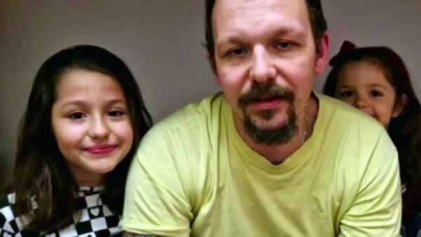 La emoción de Paulina Nin al ver a su hijo y nietas que viven en Francia
