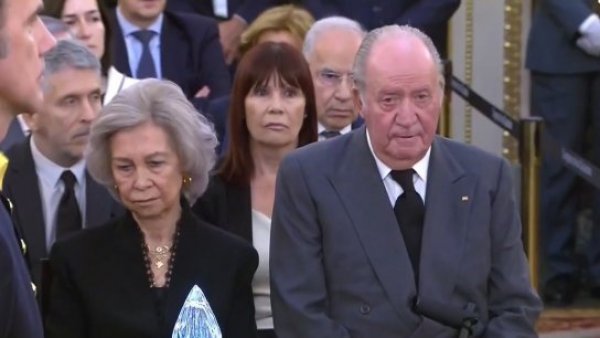 ¡Escándalo real! Revelan que rey emérito Juan Carlos I de España tiene una hija secreta
