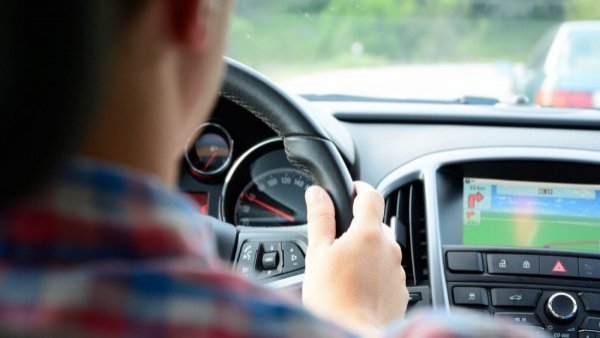 Incluso tortas: Uber revela los objetos más olvidados en sus autos
