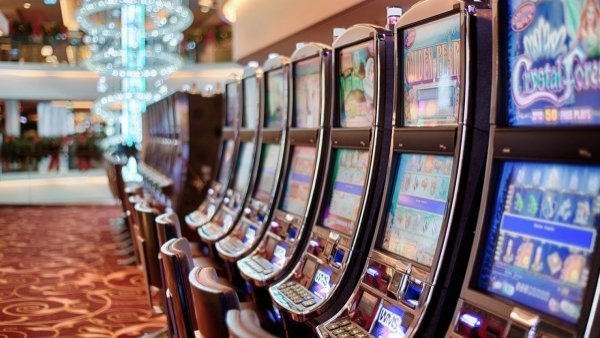 Casino Monticello: joven ganó $99 millones, recibió el premio y siguió jugando como si nada
