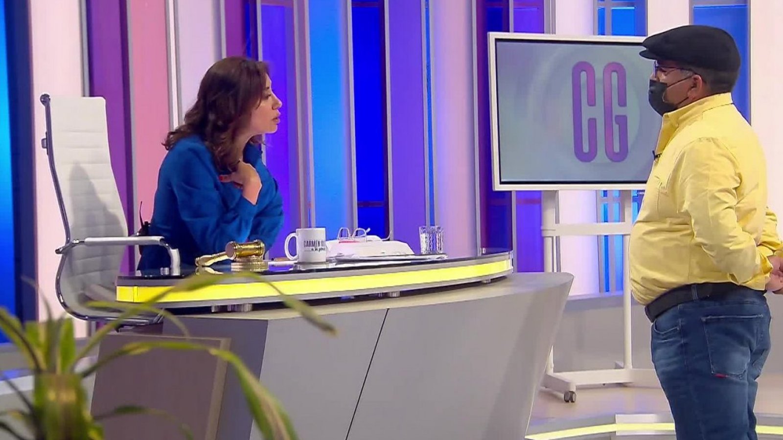 "Yo también soy hija de un padre irresponsable": Carmen Gloria se enfurece con deudor de alimentos

