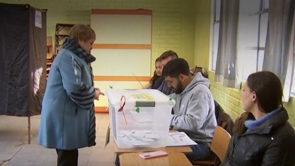 "Es una nueva oportunidad que no debemos perder": Ex Presidenta Bachelet se refiere a las elecciones de consejeros constitucionales
