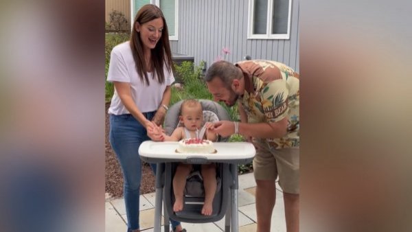 Indignación por cruel broma de padre en primer cumpleaños de su hijo
