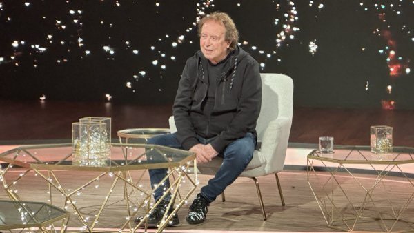 La anécdota de Dyango con César Antonio Santis
