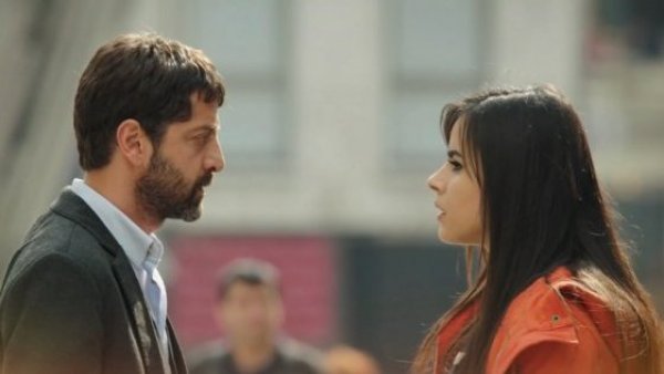 ¿Un nuevo romance? Revisa el adelanto de este jueves de "Me robó mi vida"

