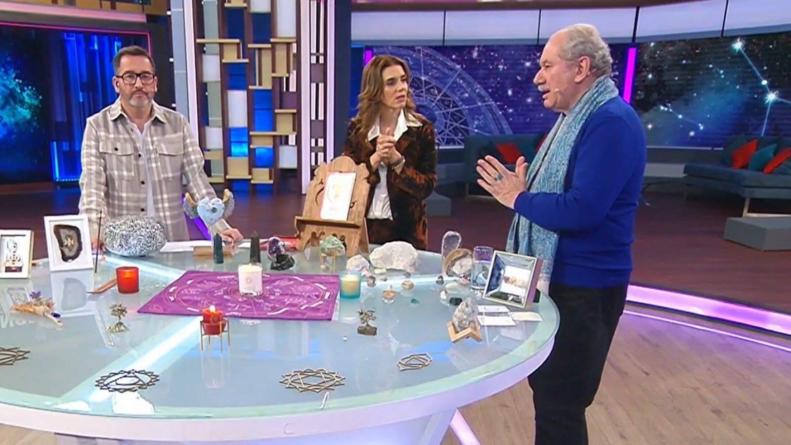 ¡Pedro Engel en el "Buenos Días a Todos! Revisa las predicciones para los signos (primera parte)
