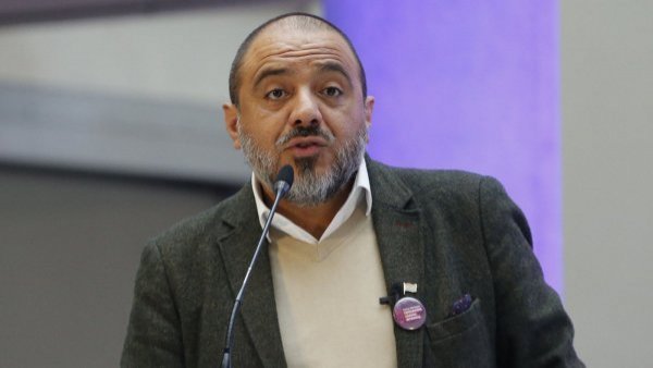 Vacaciones de invierno: ministro Ávila dice que "no habría necesidad" de adelantarlas
