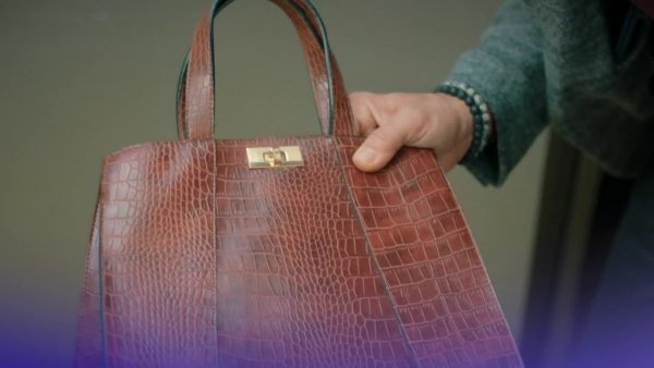 Sigue la intriga por la cartera de Sevgi: Mira un adelanto de "Todo por mi familia"
