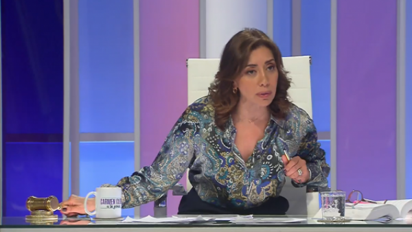 "Aquí la audiencia la manejo yo y no usted": Carmen Gloria pierde la paciencia y echa a pareja de acusado del estudio
