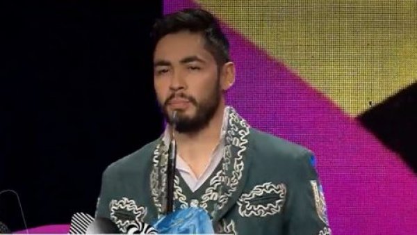 Premios Pulsar 2023: Cristóbal Briceño se queda con el premio al "Mejor artista pop"
