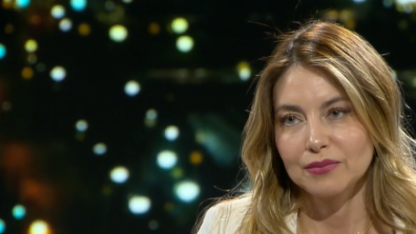 Mónica Godoy y los prejuicios por ser linda: “Algunas actrices nos sacaban de los asientos de maquillaje”
