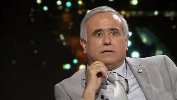 Ídolos de Colo Colo sorprendieron al Dr. Ugarte
