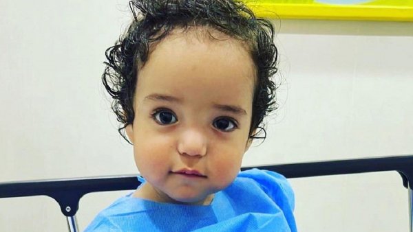 Más de 15 enfermedades: Familia debe juntar $100 millones para tratamiento de su hijo Santiago
