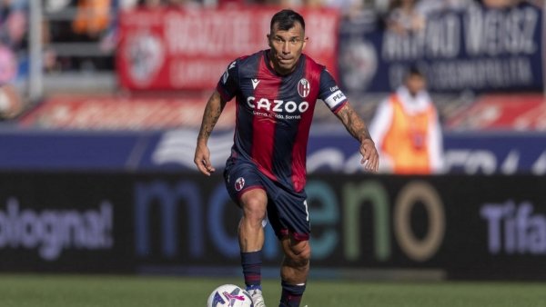 ¿Vuelve a la UC? Gary Medel confirma su salida del Bologna

