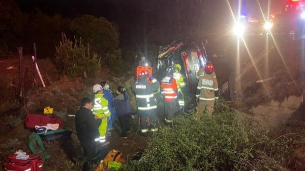 Un PDI muere y otros dos quedan heridos tras violento accidente vehicular en la Ruta 5
