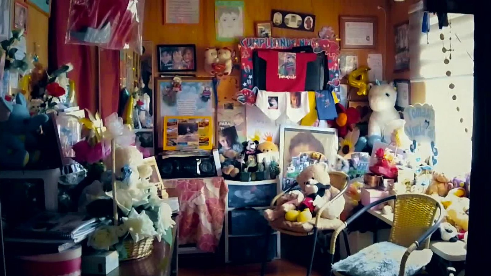 "Aquí están todas sus cositas": El lugar preferido de Tomás se convirtió en su altar
