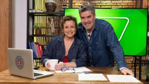 "Orgulloso": el emotivo mensaje de 'Pollo' Valdivia a Claudia Conserva tras volver a la TV
