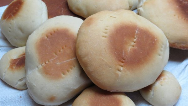 ¿Cómo hacer pan amasado casero?
