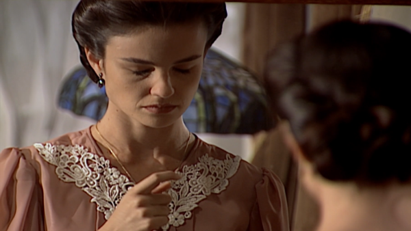 Terra Nostra - T1E146 | La molestia de Rosana
