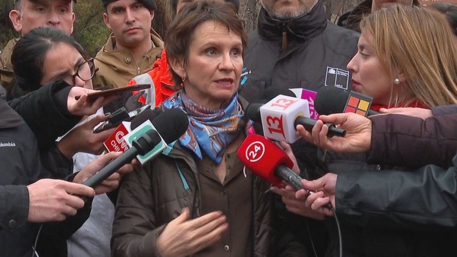 Ministra Tohá por trabajos preventivos por lluvias: "Llamamos a las personas a colaborar con los equipos de emergencia"
