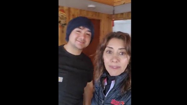 "No puede estudiar": Carmen Gloria Arroyo pide comprensión para estudiante de derecho afectado por inundaciones
